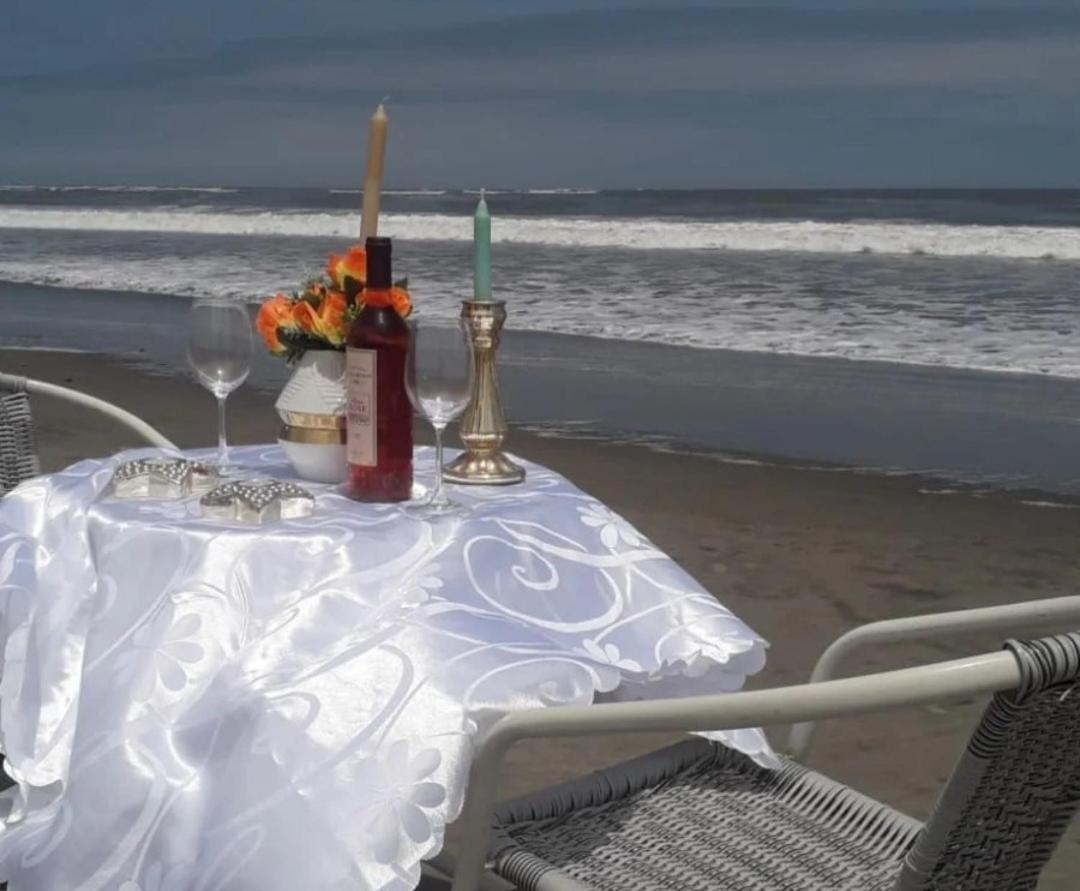 Hotel Mar Y Sol Playa El Milagro Paijan Buitenkant foto