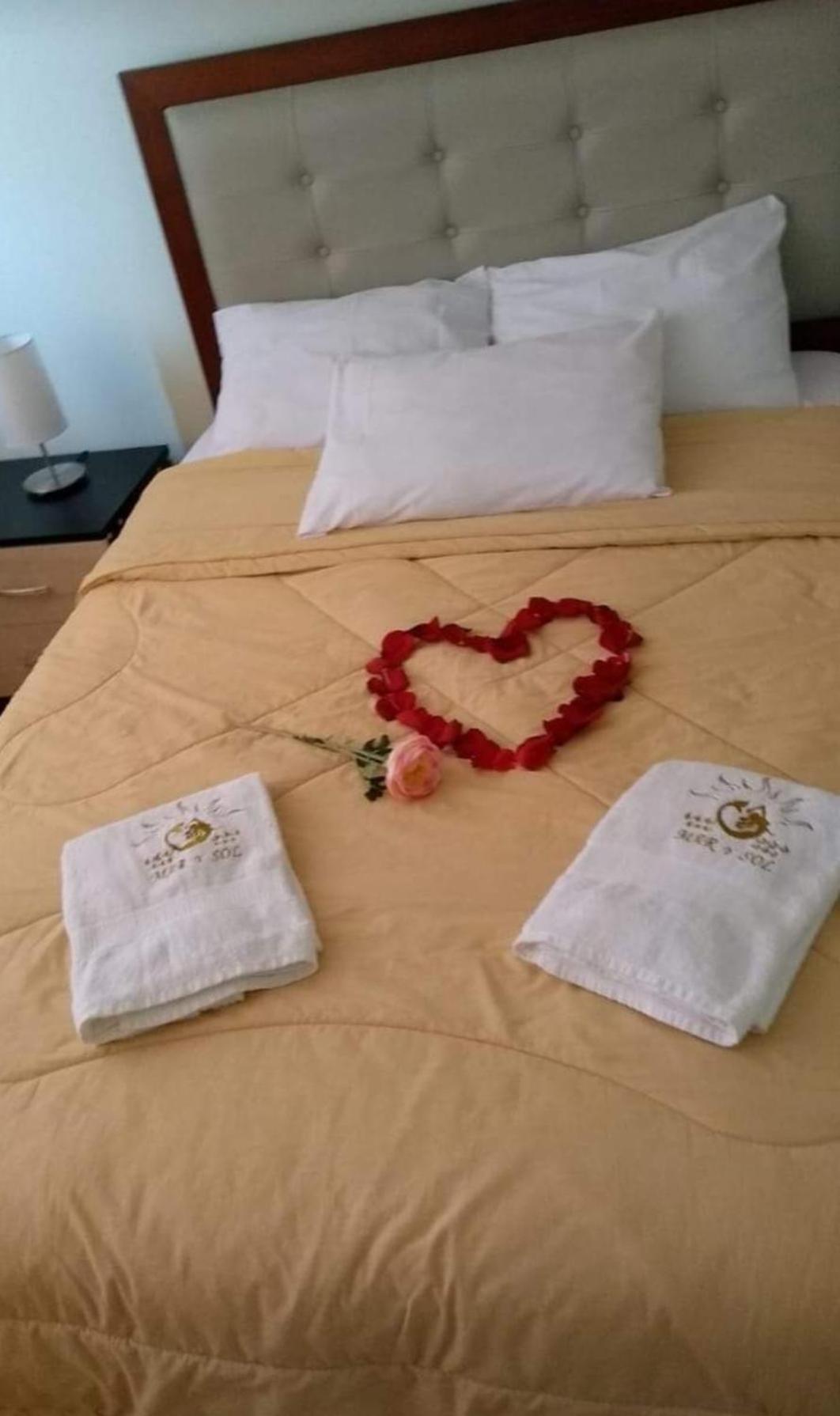 Hotel Mar Y Sol Playa El Milagro Paijan Buitenkant foto